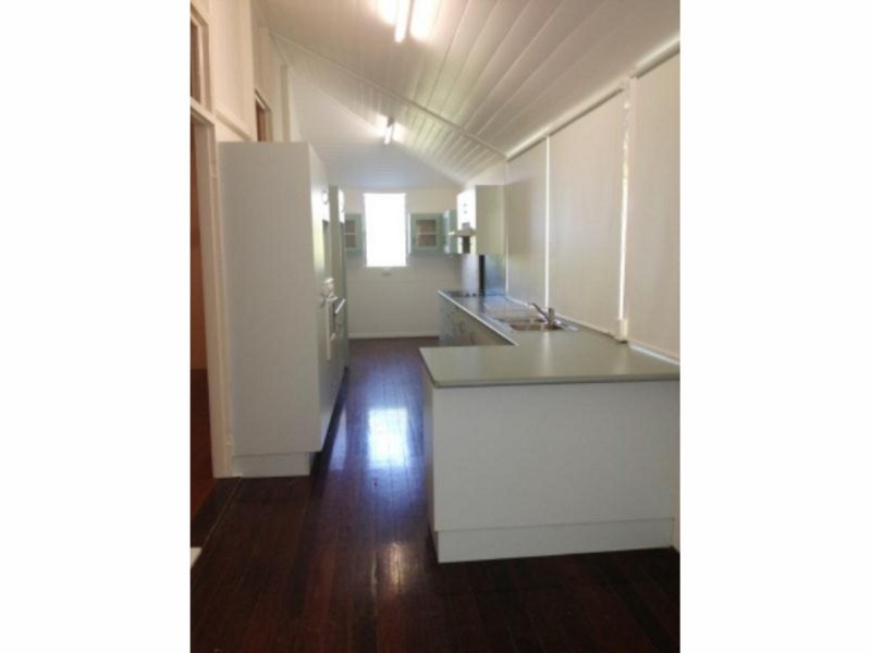 101 Rundle Street, Wandal QLD 4700